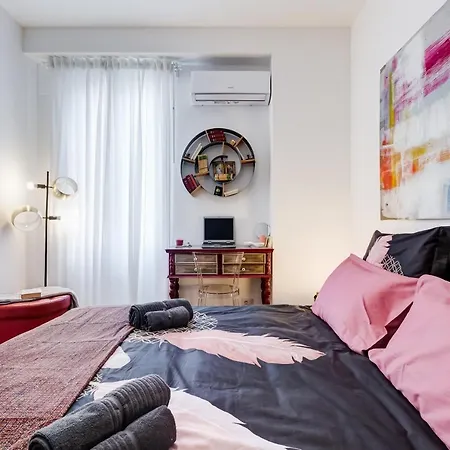 Lovely Two-room In The Center Of Rome