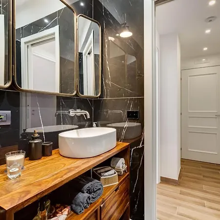 Lovely Two-room In The Center Of Apartment