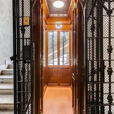 Lovely Two-room In The Center Of Apartment Rome