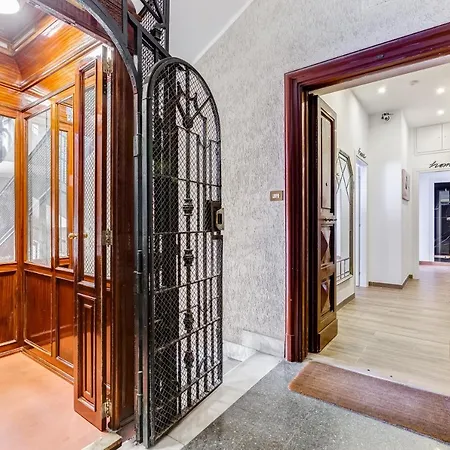 In Relax Lovely Two In The Center Of Rome, Fabrizia